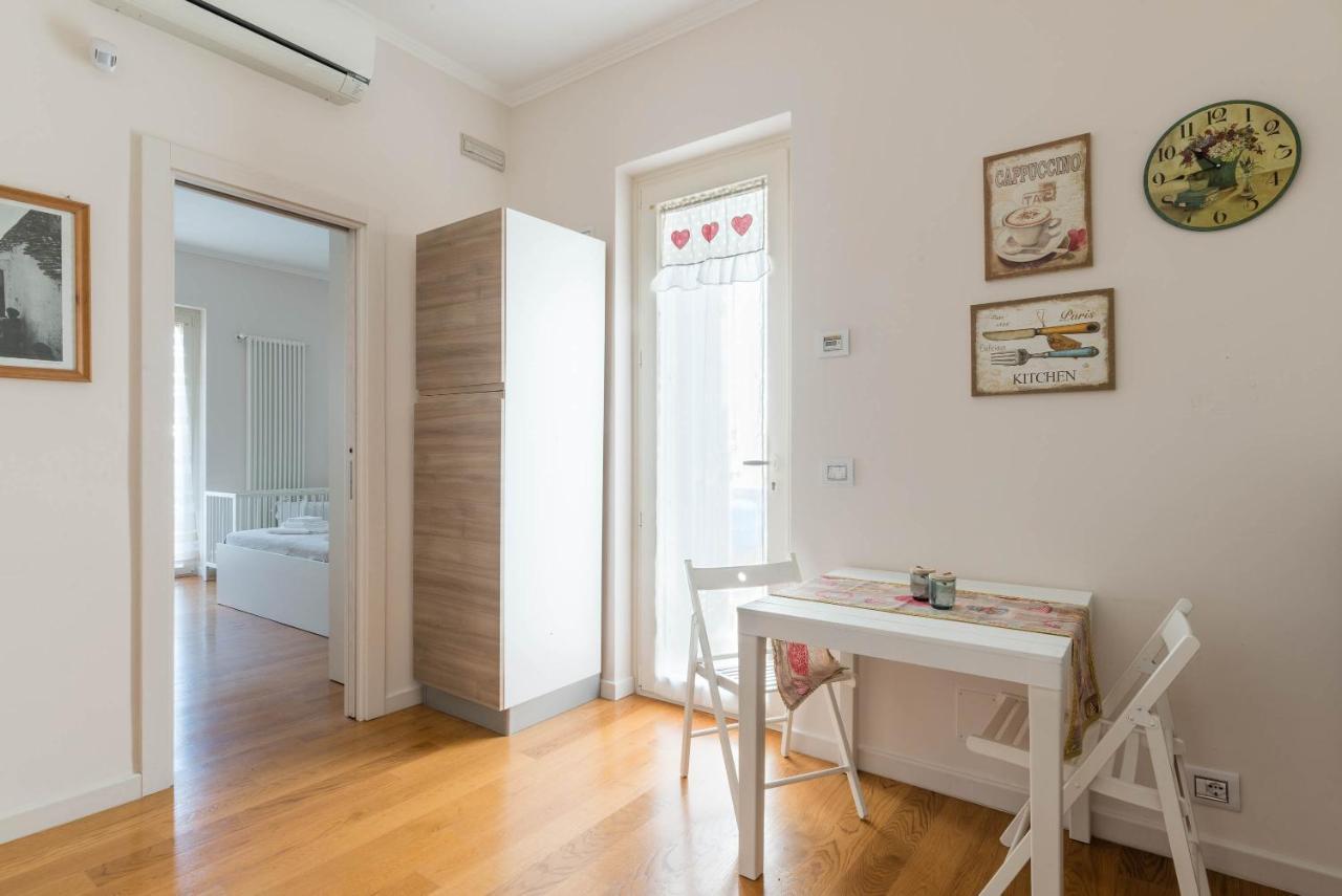 바리 Casa Torre Di Specchio 2 Con Piscina 아파트 외부 사진