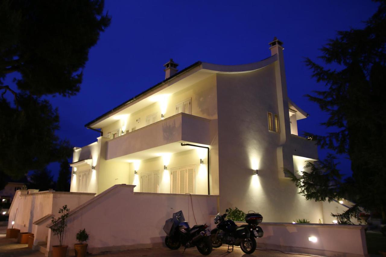 바리 Casa Torre Di Specchio 2 Con Piscina 아파트 외부 사진